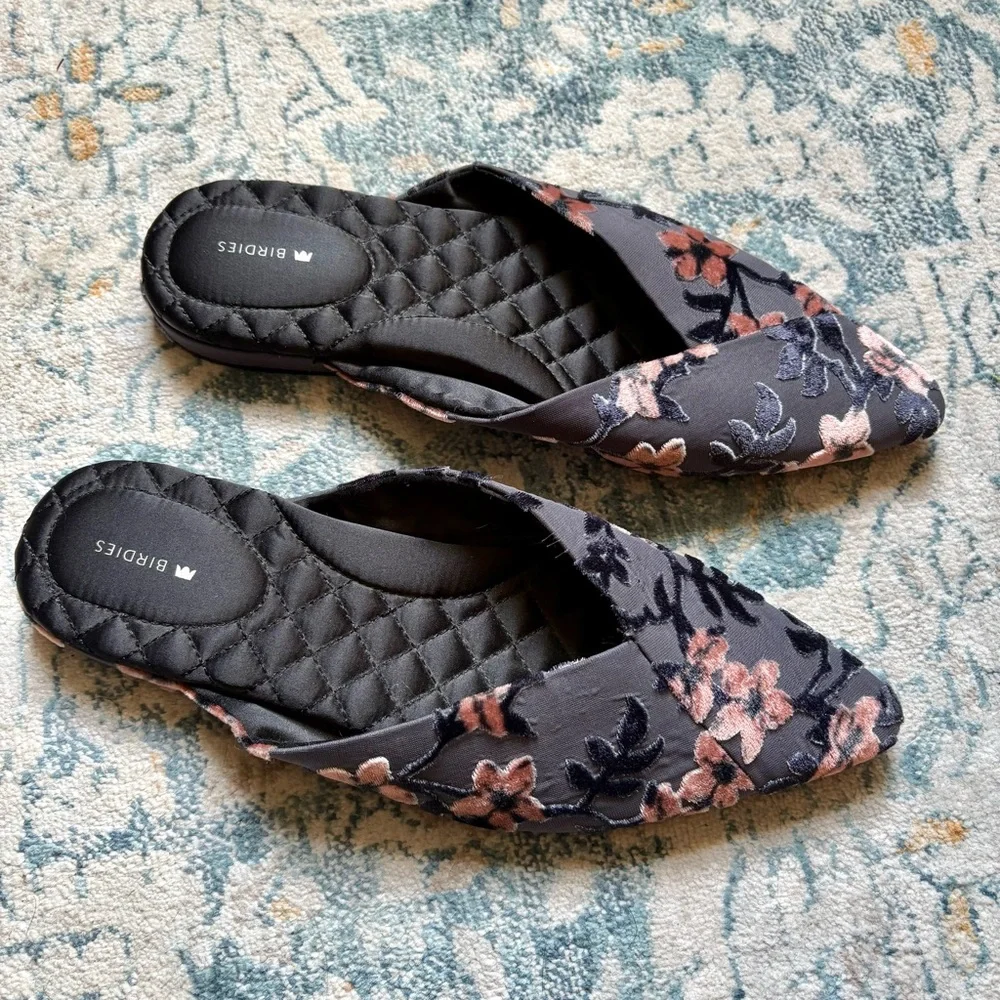 Birdies The Swan Cherry Blossom Pointed Toe Mules Size 11 Grey Velvet Floral - Picture 2 of 7
